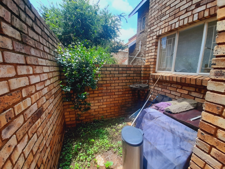 To Let 3 Bedroom Property for Rent in Potchefstroom Rural North West